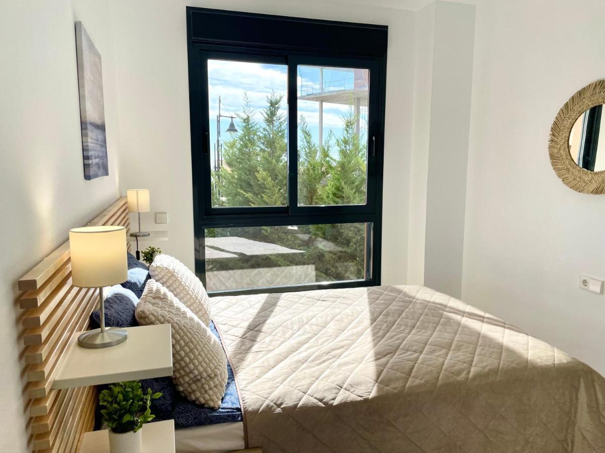 Luxury 3 Bedroom Apartment 300M From The Beach فوينخيرولا المظهر الخارجي الصورة