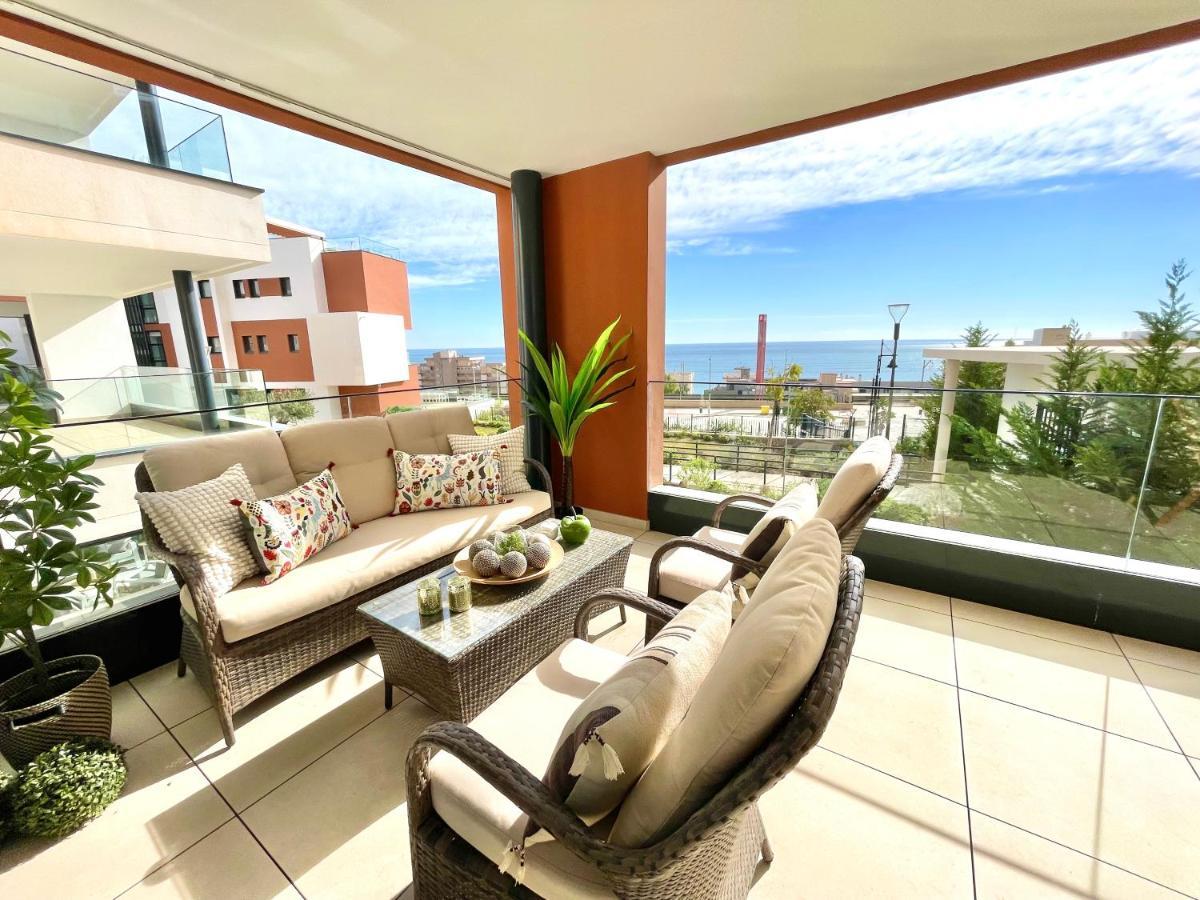 Luxury 3 Bedroom Apartment 300M From The Beach فوينخيرولا المظهر الخارجي الصورة
